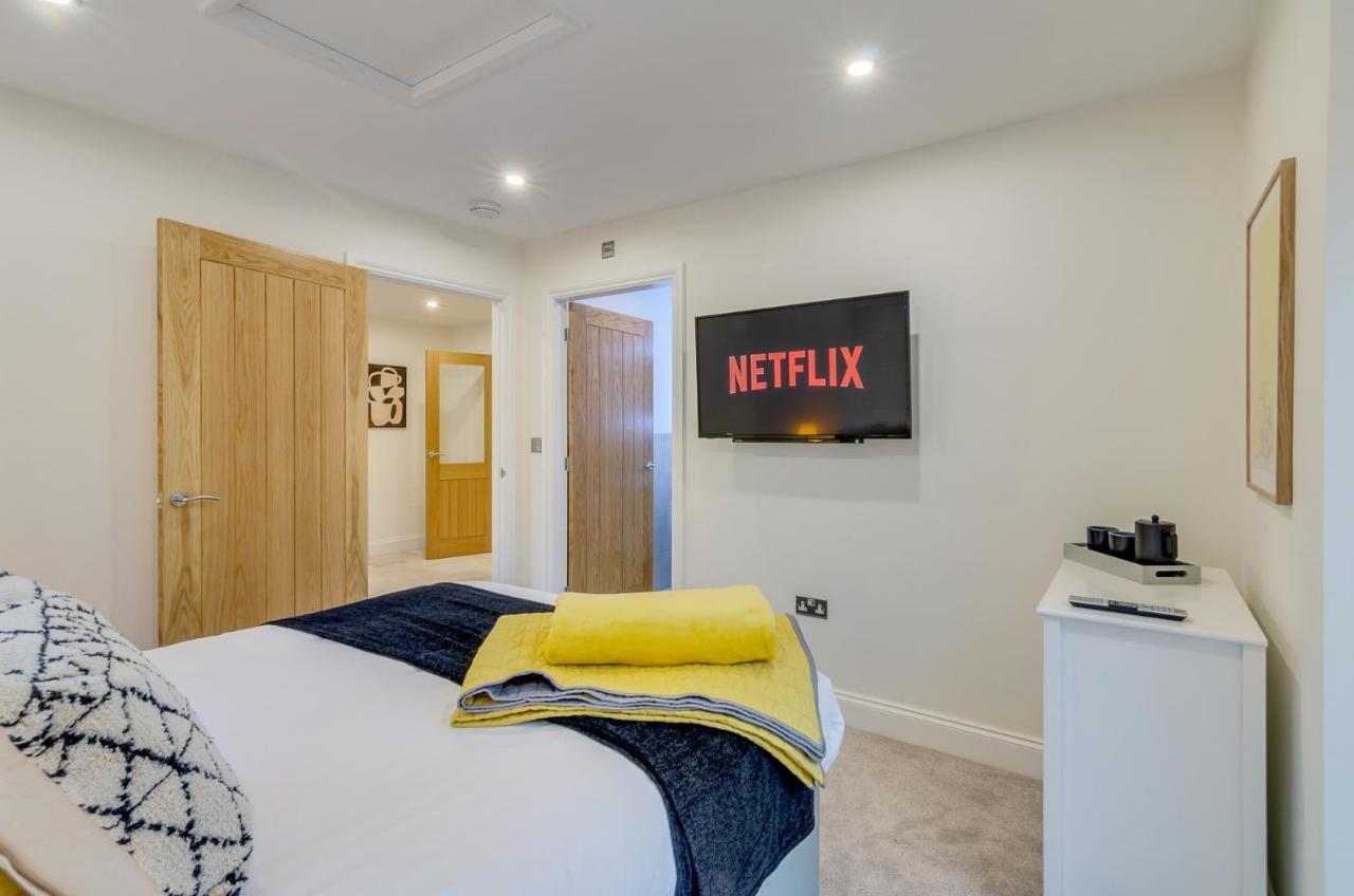 Spacious 6-Bed Home, Near The Norfolk Broads Clippesby Ngoại thất bức ảnh